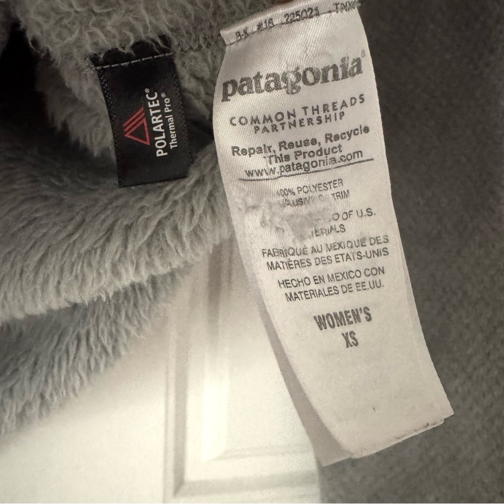 Patagonia Re-Tool Snap T Fleece Pullover Womens XS Gray Purple Sweater Pocket - Picture 13 of 15